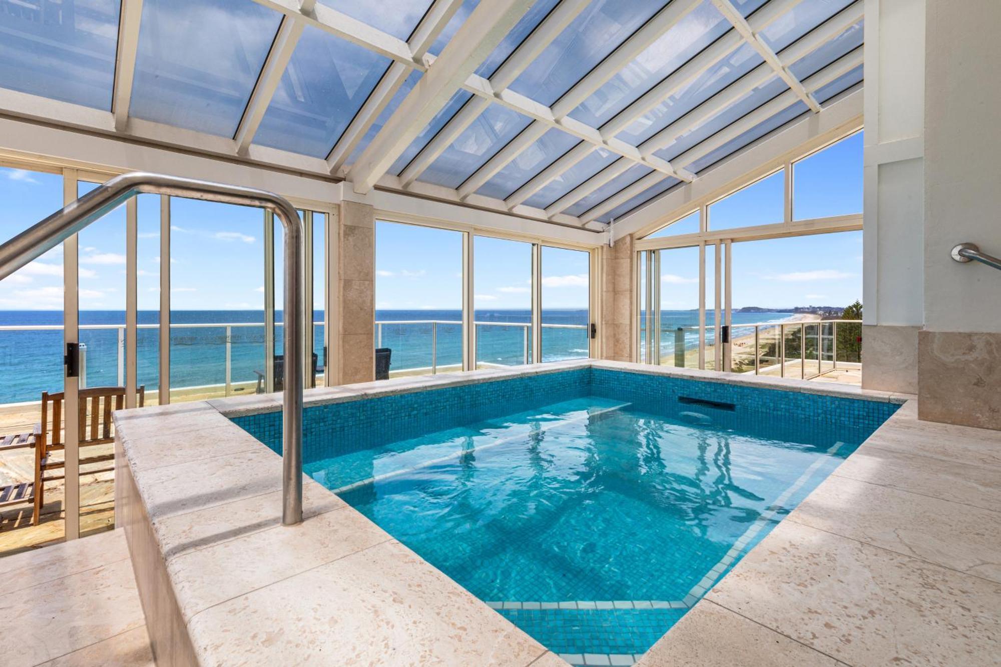 Viscount On The Beach Gold Coast Exterior foto